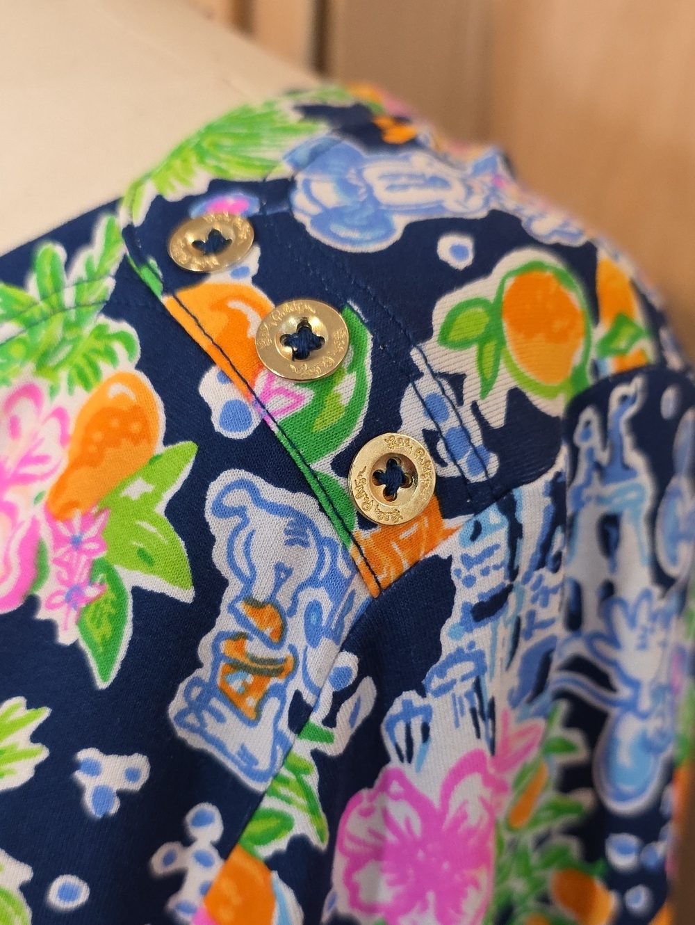 Disney Parks Collection Lilly Pulitzer Sophie Women’s Navy Floral Shift Dress - Picture 2 of 6